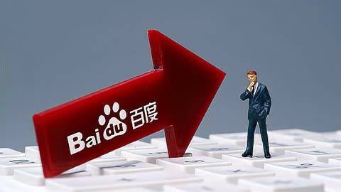 7c·ccm女子耳骨增生自己用钳子剪掉